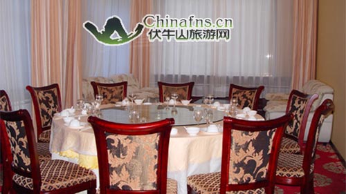 ����ɽ�e�^�͏d