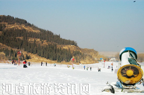 �һ�����ѩ��(ch��ng)�DƬ