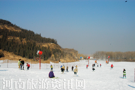 �һ������B(t��i)��ѩ���DƬ