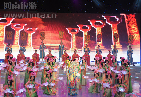 �������F����