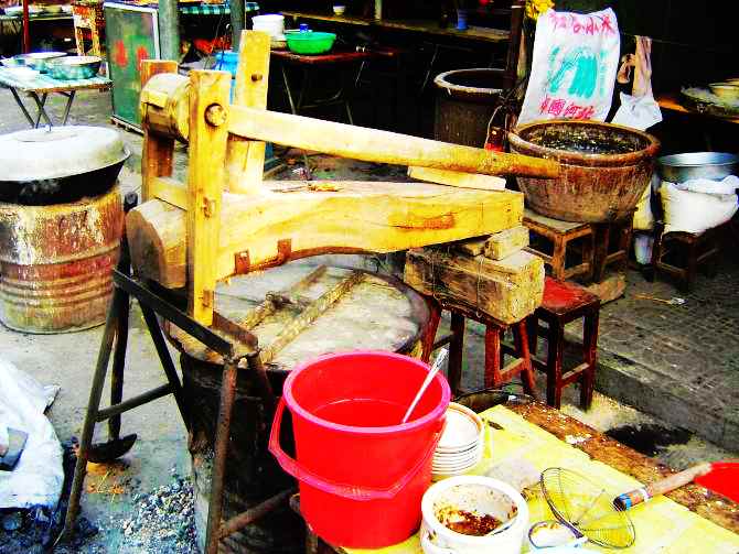 ���h���ɽ���¹ŏR��(hu��)