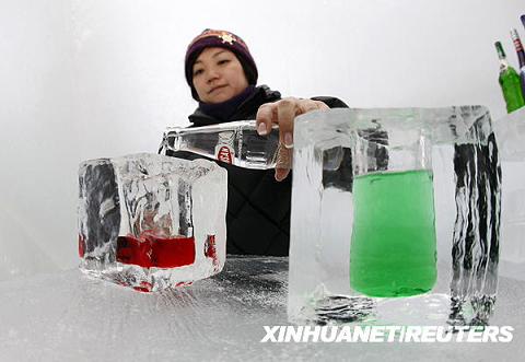 �ձ������� ѩ����ԡ �����^ �I(y��ng)�I(y��) 