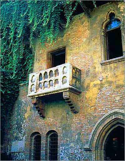 意大利 維羅納 著名戲劇 羅密歐與朱麗葉 朱麗葉宅 陽(yáng)臺(tái)旅游業(yè)