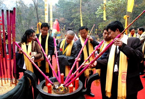 ���ͩ�أ�ȫ���A�˼���P�Ŵ��