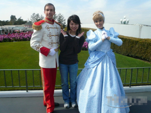 ������Ů ����ˬ ��Ƭ