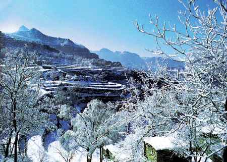 ���(y��ng)�֑]ɽ