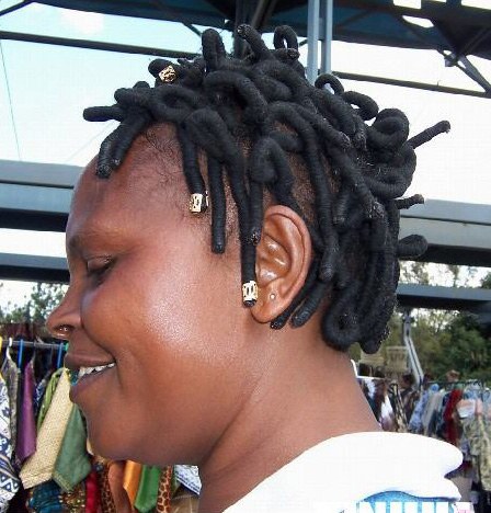 ���޹��£�ǧ��ٹֵ�Ů�Ӱl(f��)��