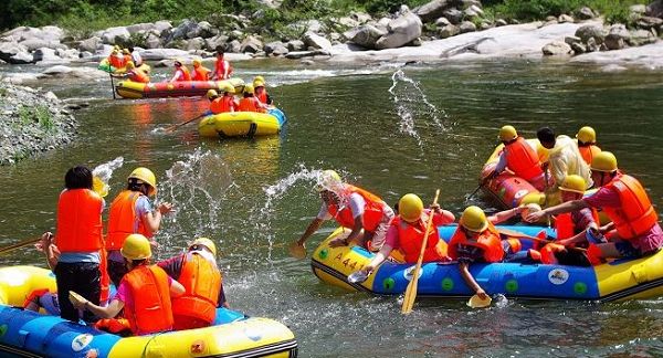 ��ꖌ�����Ư�����ι��� 