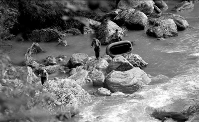 �ؑc �f�� ̶⯍{ ͻ�l(f��) ɽ�� 14�� �H�� ���y 