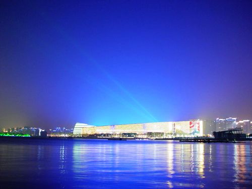 ����(n��i)�Ĵ��������M���澰�^(q��)