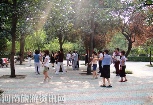 ��Ϧ���˹�(ji��) ���񹫈@