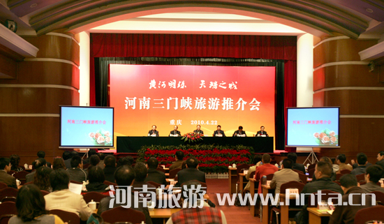 ���T(m��n)�{�����ƽ��(hu��)�����e��