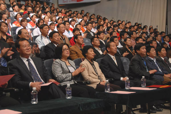 2010���S����(d��o)�Ρ��v��T��ِ�F(xi��n)���DƬ �@��(ji��ng)��(d��o)����Ƭ