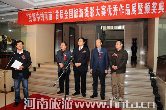 &ldquo;�����еĺ���&rdquo;�׌�ȫ�����ΔzӰ��ِ�A�M��Ļ