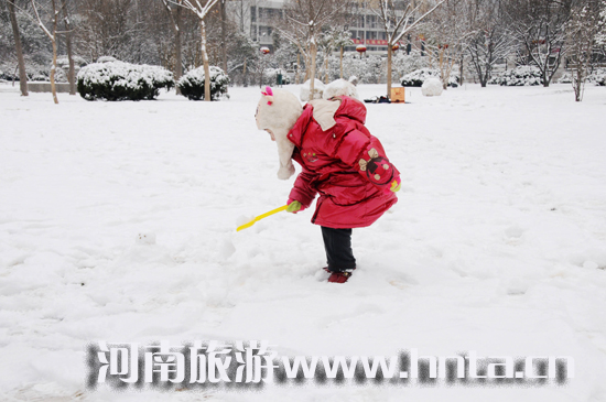 2011�����ݵĵ�һ��ѩ