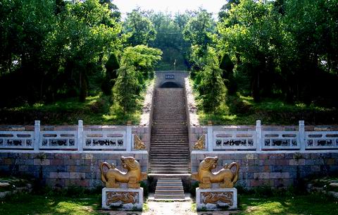 ̽������â�Xɽ��������F(xi��n)��(sh��)�桶������Ӌ(j��)��