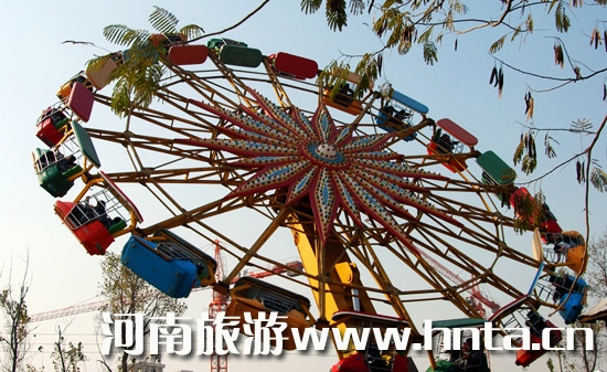 �������o(j��)�g���@�ж���(ji��)300���~�g���� 