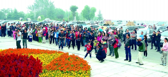 “愛尚天鵝城•三門峽金秋車友匯”百輛自駕車旅游采風(fēng)體驗(yàn)活動(dòng)啟動(dòng)