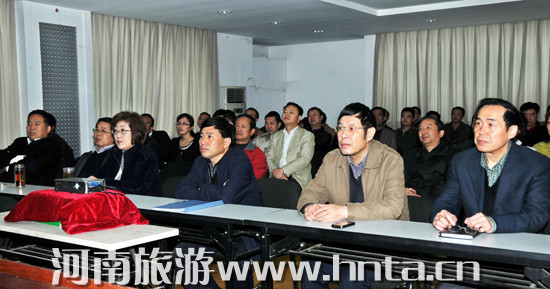 �ҾֽM���h�T�ɲ��J(r��n)���տ�ʮ�˴��_(k��i)Ļʢ�r