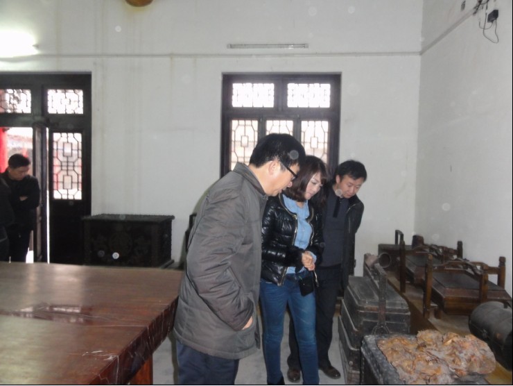 �ܿ������ξ־��L(zh��ng)���񲪵����c(di��n)��ؚ���{(di��o)��