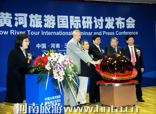 ���ո����L��ϯ&ldquo;�Ї����S�����·��H��ӑ�l(f��)����&rdquo;���