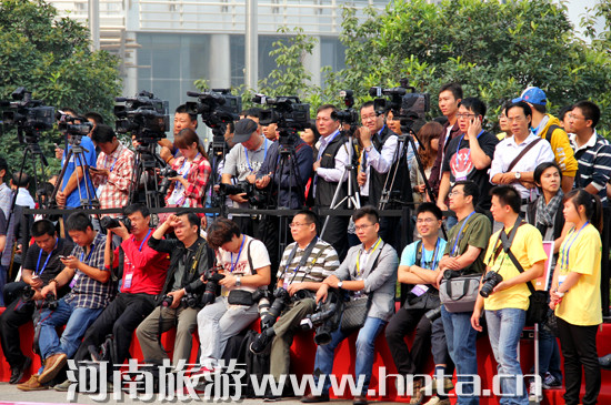 2012�Ї�(gu��)�����ݣ��������γ������L(zh��ng)Փ���_(k��i)Ļ