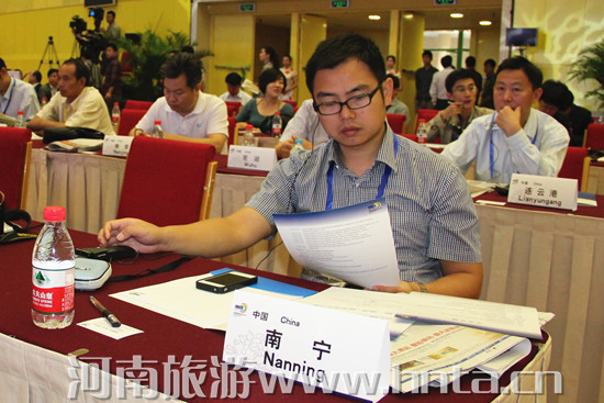 ����(n��i)���e�������LՓ��