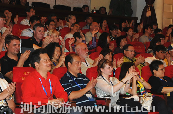 �������γ������L(zh��ng)Փ���c��(hu��)���e�����(y��ng)�Ƿ⿼��