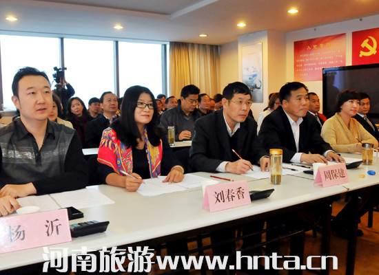 �Ҿ��e�k&ldquo;�`���h��Ⱥ��·�� �W����P���_ɽ����&rdquo;���v��ِ