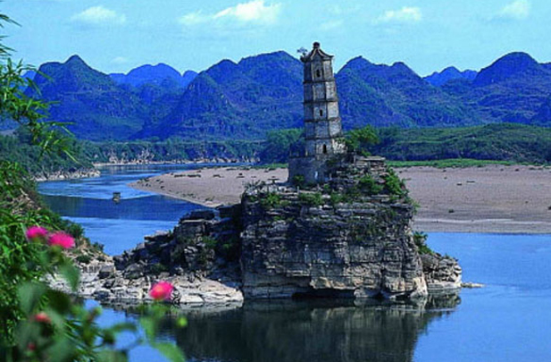 �Ї���ɫ�����б��