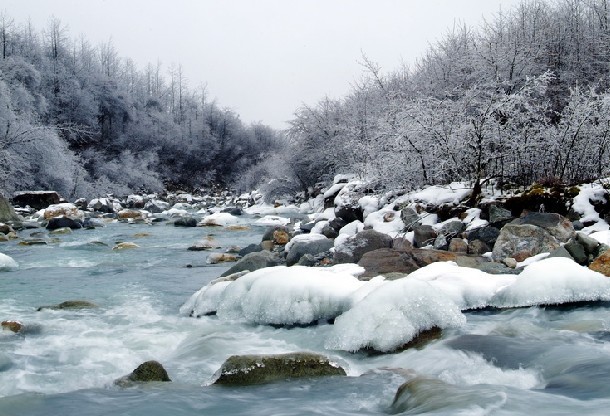 �Ї�ʮ������̽�U(xi��n)���΄ٵ�