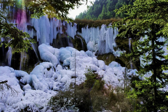 ����ѩ���ȶÞ�� �P�c(di��n)����(n��i)����pѩ�ٵ�