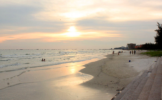 ��ԥ���l(f��) ���M(f��i)�ֺ��澰�c(di��n)�����_