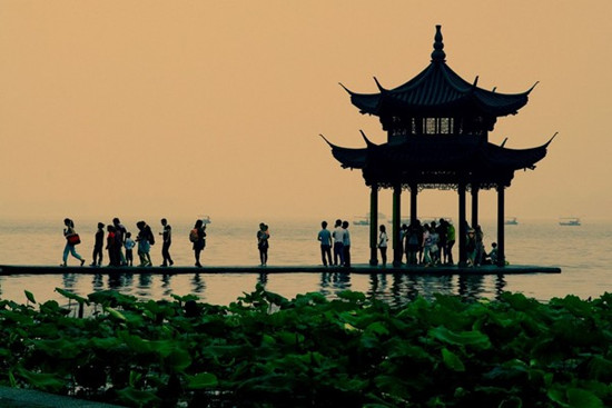 һ���ˣ�һ�����������������M�r�g&mdash;&mdash;����