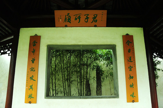 ������K��