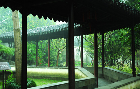 ������K��