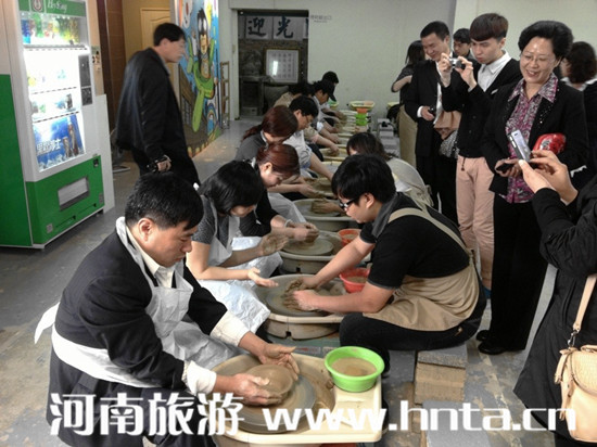 �����������M(j��n)�_(t��i)����I(y��) ���\�ɵ����ΰl(f��)չ