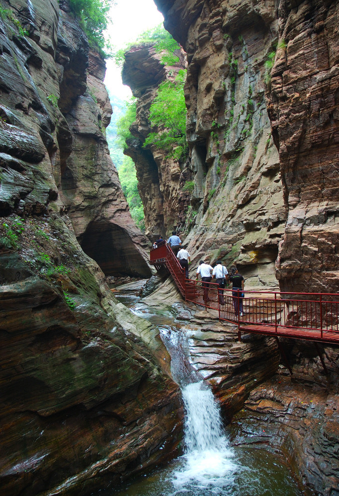 ����CNN�u���Ї�����40�����c ��?zh��)���{�����x