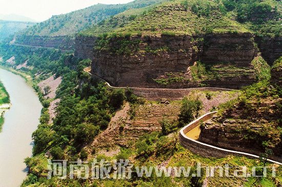 ���S&ldquo;����ŮӢ��&rdquo;����̽�L��ꖼt����