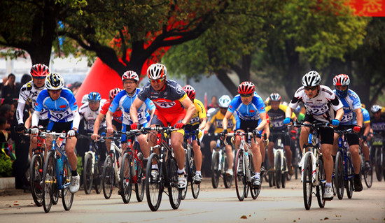 ���Č�ȫ��ɽ������܇��Ոِ�������T�{�S�ӹ��@�e��