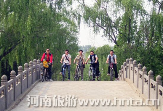 �������깝(ji��)��һ�T �����T�ε�̼����