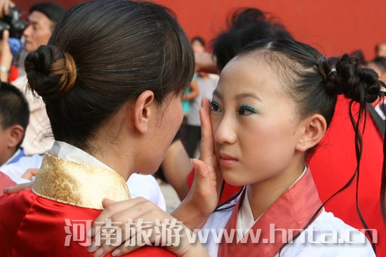 �ж���ĸ&mdash;&mdash;â�Xɽ�o���¸�ĸ�ͶY��