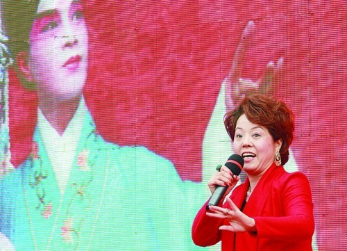 ���T�{������չ�����A�� չ�F(xi��n)���l(xi��ng)�e����