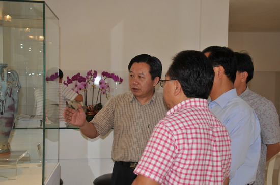 �S�����¼����x���Ļ�����չϲ�@�S��