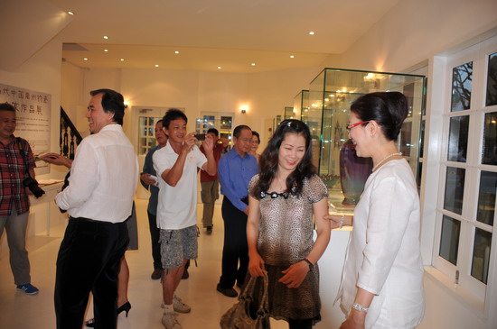 �S�����¼����x���Ļ�����չϲ�@�S��