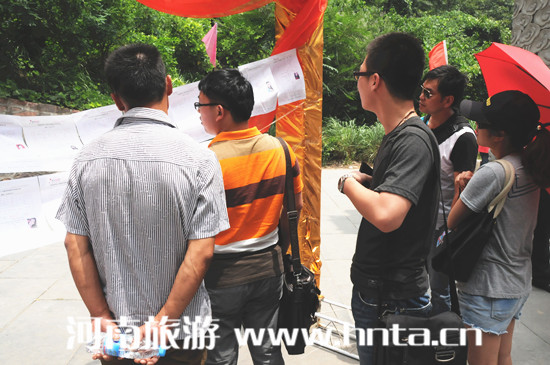 õ��֮�s ���ڰ����