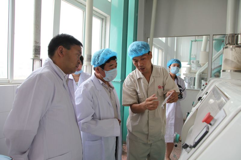 駐馬店市旅游局深入遂平縣扎實(shí)開展安全生產(chǎn)督導(dǎo)工作