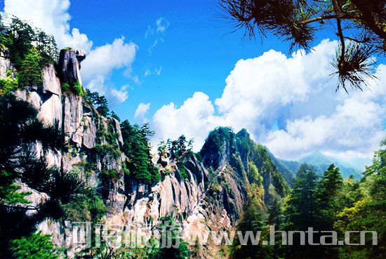 �°����Ό����� ��С�W(xu��)�������M(f��i)