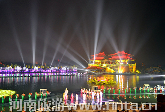 ���ļ{��������&middot;�|�����A��֮ҹ�ػݻ��(d��ng)����(d��ng)