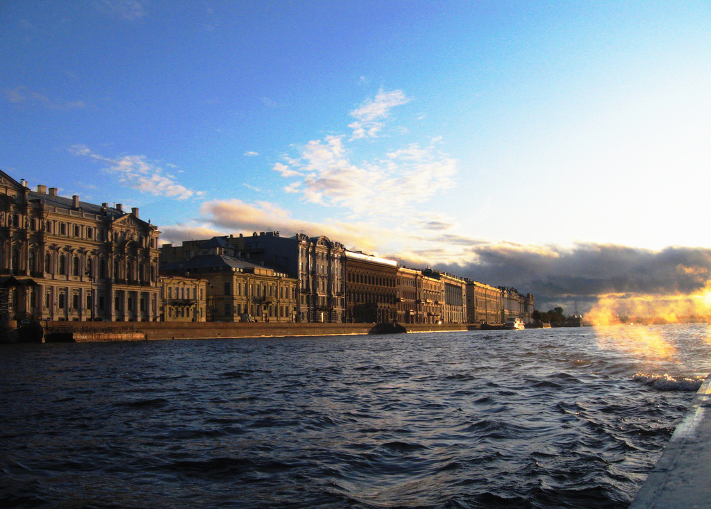 �⽻�����Ѹ����_˹ʥ�˵ñ������Ї�����֔(j��n)���I�`